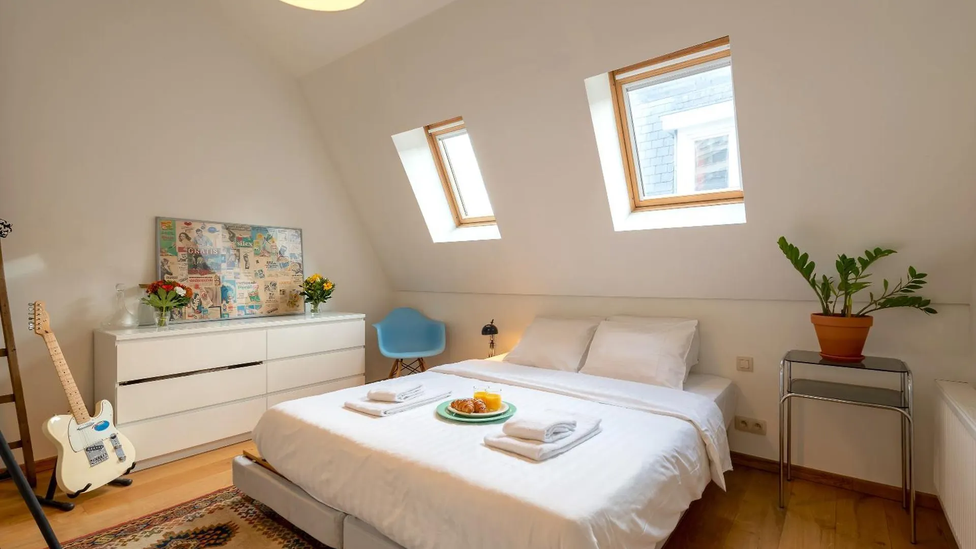 דירה בריסל St Catherine Duplex Residence